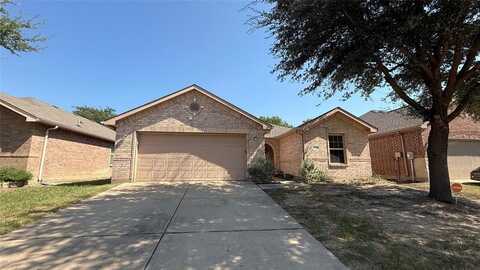 5761 Dunraven Trail, Fort Worth, TX 76244