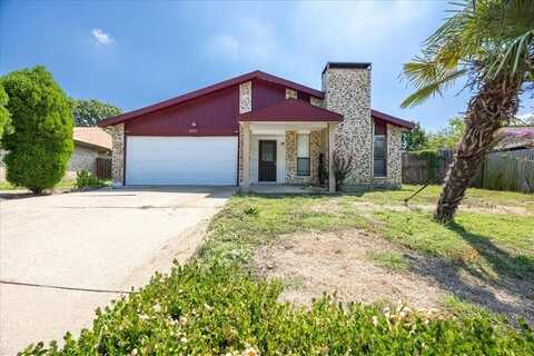 3503 Green Hill Drive, Arlington, TX 76014