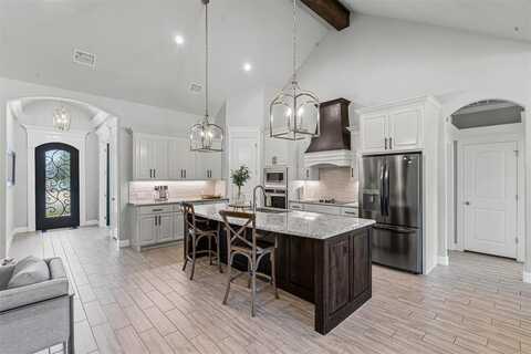 3609 Upper Lake Circle, Granbury, TX 76049