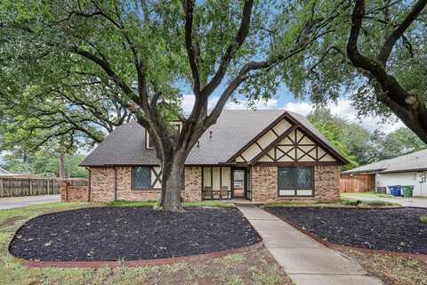 1608 Lillian Avenue, Pantego, TX 76013
