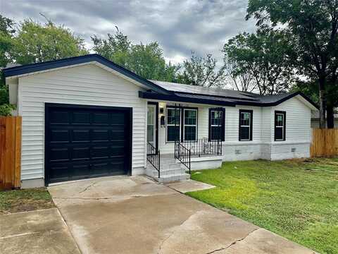 5109 Roxie Street, Haltom City, TX 76117