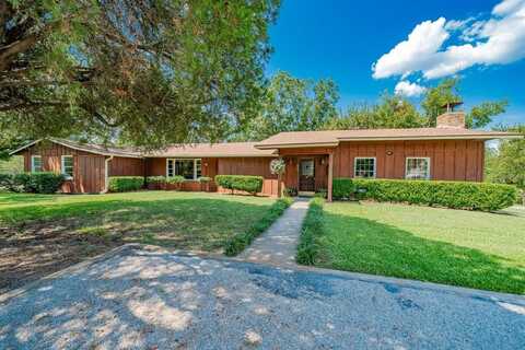 809 Cobb Street, Bridgeport, TX 76426