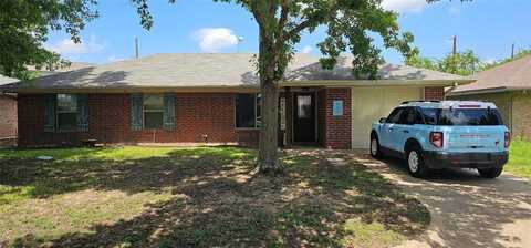 605 Cates Drive, Kaufman, TX 75142