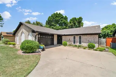 322 Kirby Creek, Grand Prairie, TX 75052