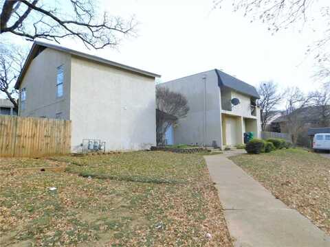 1911 Kingswood Court, Denton, TX 76205