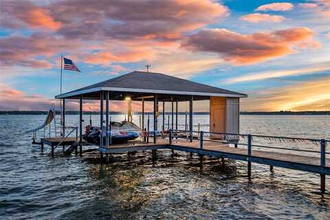 107 Bennett Point, Gun Barrel City, TX 75156