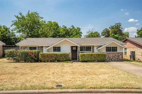 917 Bryan Drive, Bedford, TX 76022