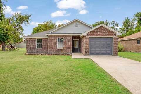 700 E 6th Street, Bonham, TX 75418