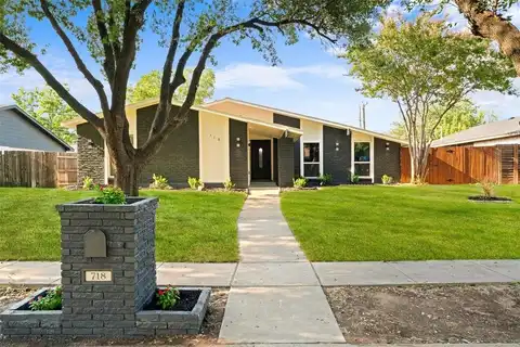 718 Oakland Street, Grand Prairie, TX 75052
