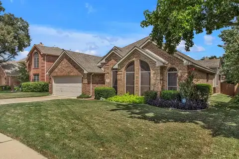 2112 Golden Arrow Drive, Flower Mound, TX 75028