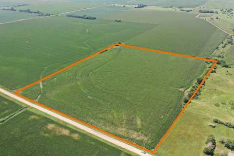 100 35 RD, Minden, NE 68959