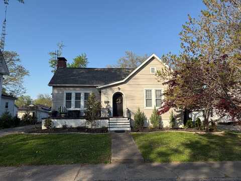 403 S Walnut, Carmi, IL 62821
