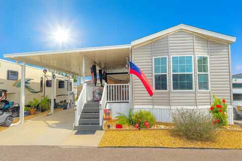 11911 66th Street N, Largo, FL 33773