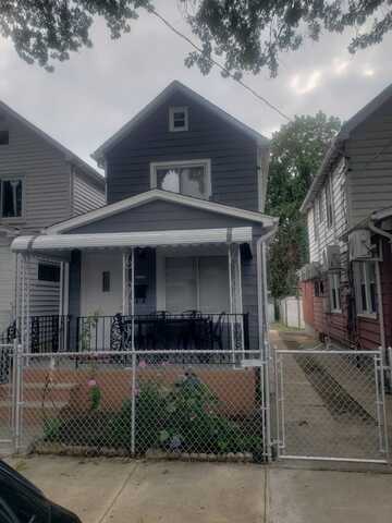 114-26 148 st, Jamaica, NY 11436