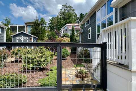 94 Just Wandering Lane, Flat Rock, NC 28731