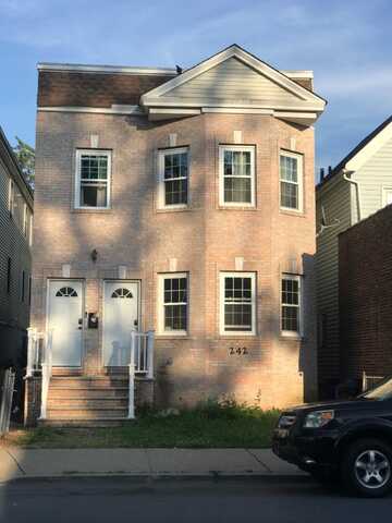 242 Sanford St, East Orange, NJ 07018