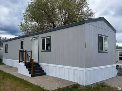 132 Barrington Way, Layton, UT 84041