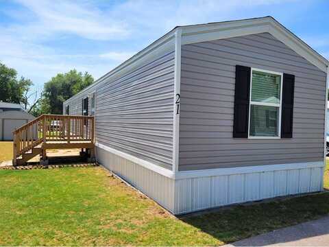 15301 W US-54, Goddard, KS 67052