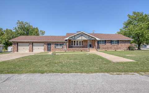 720 Sheridan Avenue, Carl Junction, MO 64834