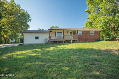 1320 W Aylor Street, Webb City, MO 64870