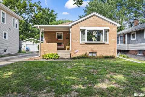 1821 S Pasfield Street, Springfield, IL 62704
