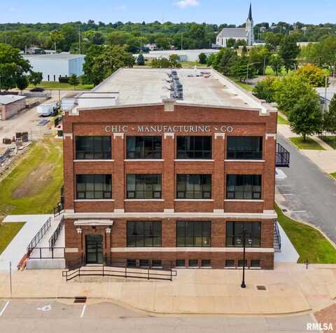 1001 SW ADAMS Street, Peoria, IL 61602