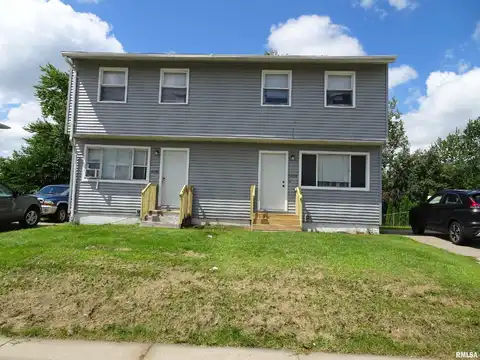 5436 N DIVISION Street, Davenport, IA 52806