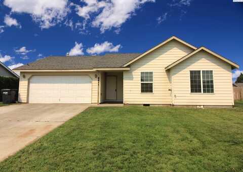 8411 Stutz Drive, Pasco, WA 99301