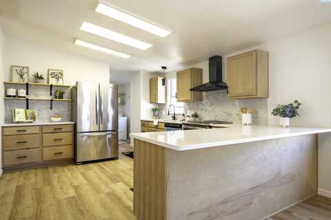 93 Ridgecliff Drive, Richland, WA 99352