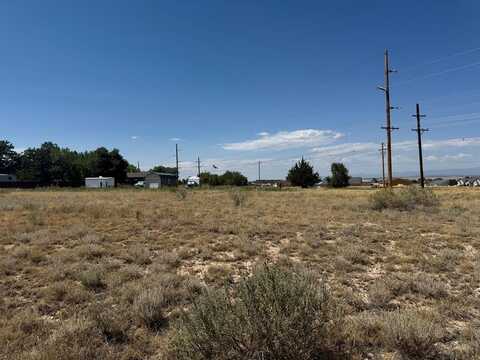 437 S Purcell Blvd, Pueblo West, CO 81007