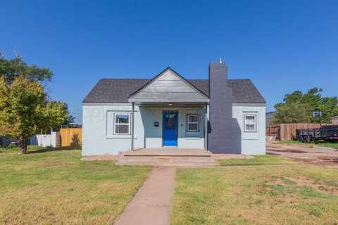 1137 N Russell St, Pampa, TX 79065