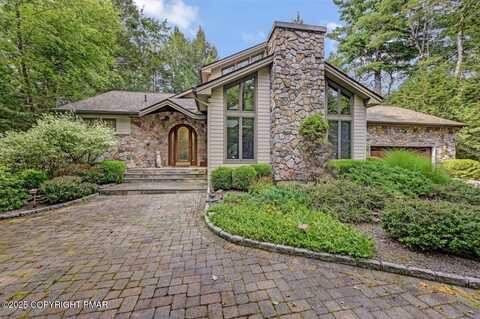 187 Tanglewood Drive, Pocono Pines, PA 18350