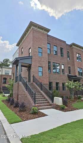 35 Brownstone Lane, Southern Pines, NC 28387