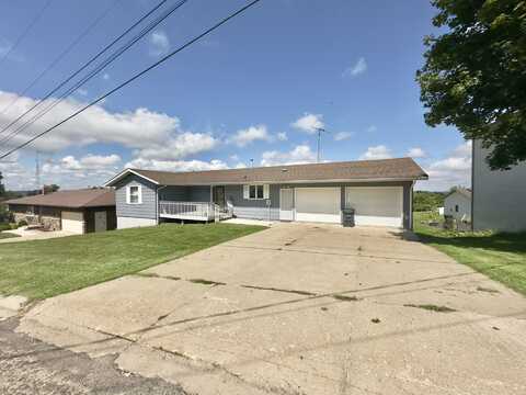 121 E Poplar, ELIZABETH, IL 61028