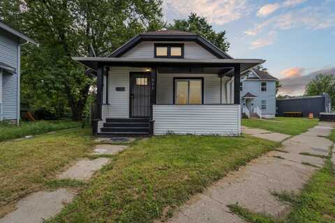 933 Ridge, ROCKFORD, IL 61103