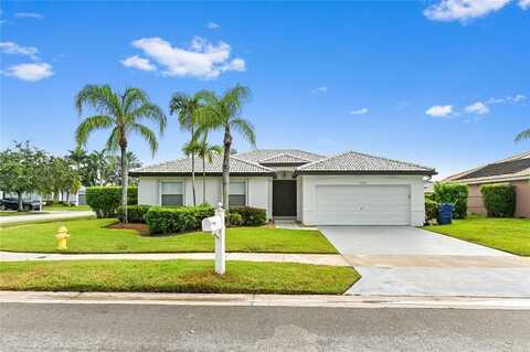 5606 NW 109th Way, Coral Springs, FL 33076