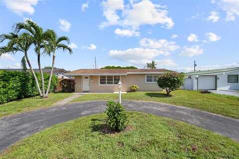 7701 NW 15th Ct, Pembroke Pines, FL 33024