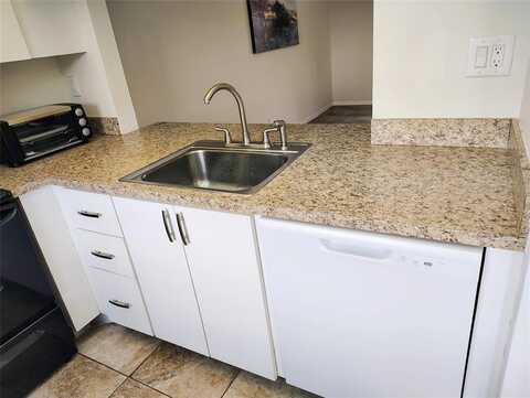 2793 NW 104th Ave, Sunrise, FL 33322