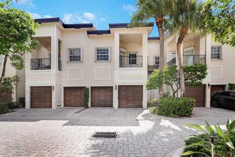 320 NE 7th Ave, Fort Lauderdale, FL 33301