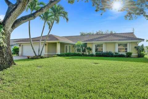 903 NW 82nd Ave, Coral Springs, FL 33071