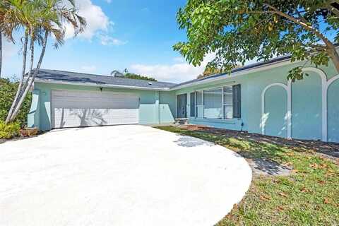 1171 Gloucester Ct, Wellington, FL 33414