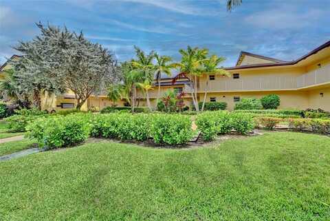 8760 Azalea Ct, Tamarac, FL 33321