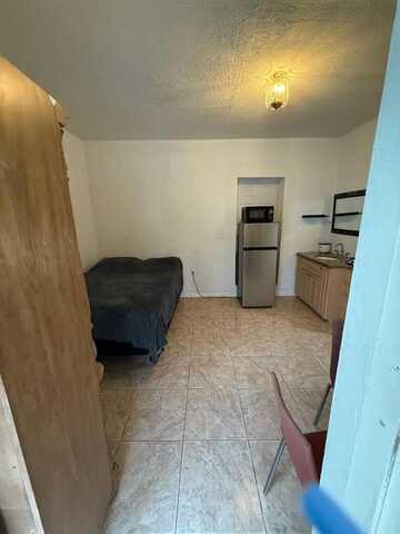 1822 CLEVELAND ST, Hollywood, FL 33020