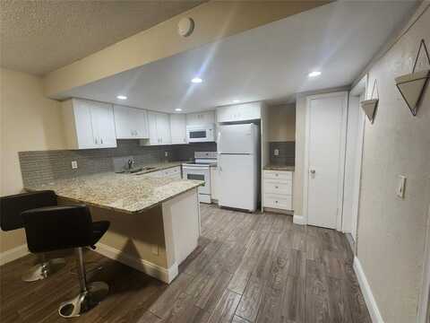 4200 NW 3rd Ct, Plantation, FL 33317