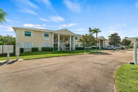 720 Lake Orchid Circle unit: 204, Vero Beach, FL 32962