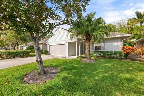 374 Hawthorne Lane, Vero Beach, FL 32962