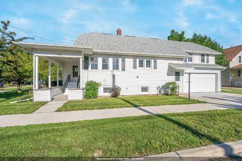 1524 WISCONSIN Street, OSHKOSH, WI 54901