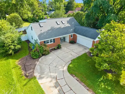 831 BOMIER Street, DE PERE, WI 54115