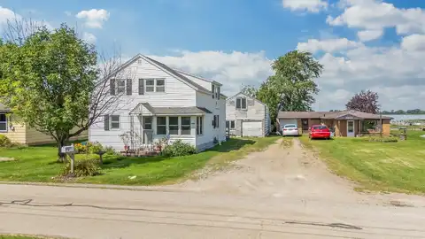 5652 W REIGHMOOR Road, OMRO, WI 54963