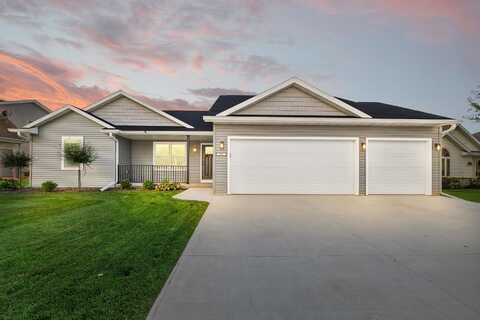 498 DEWBERRY Drive, FOND DU LAC, WI 54935